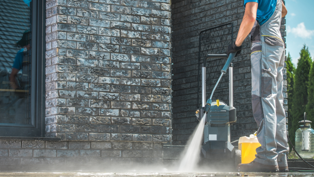 Commercial Pressure Washing